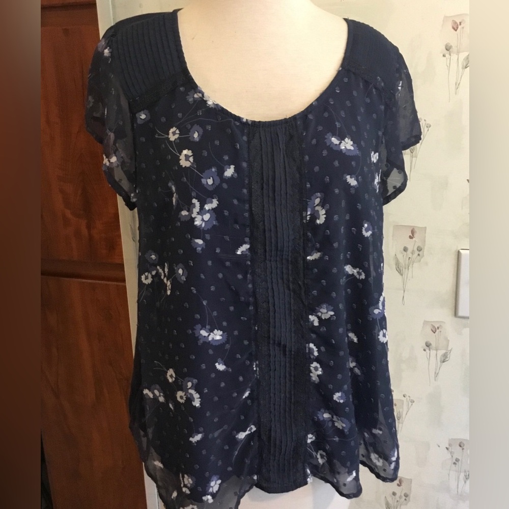 Lauren Conrad Blue Floral Swiss Dot Chiffon Top XL Flounce Cap Sleeve Knit Lined
